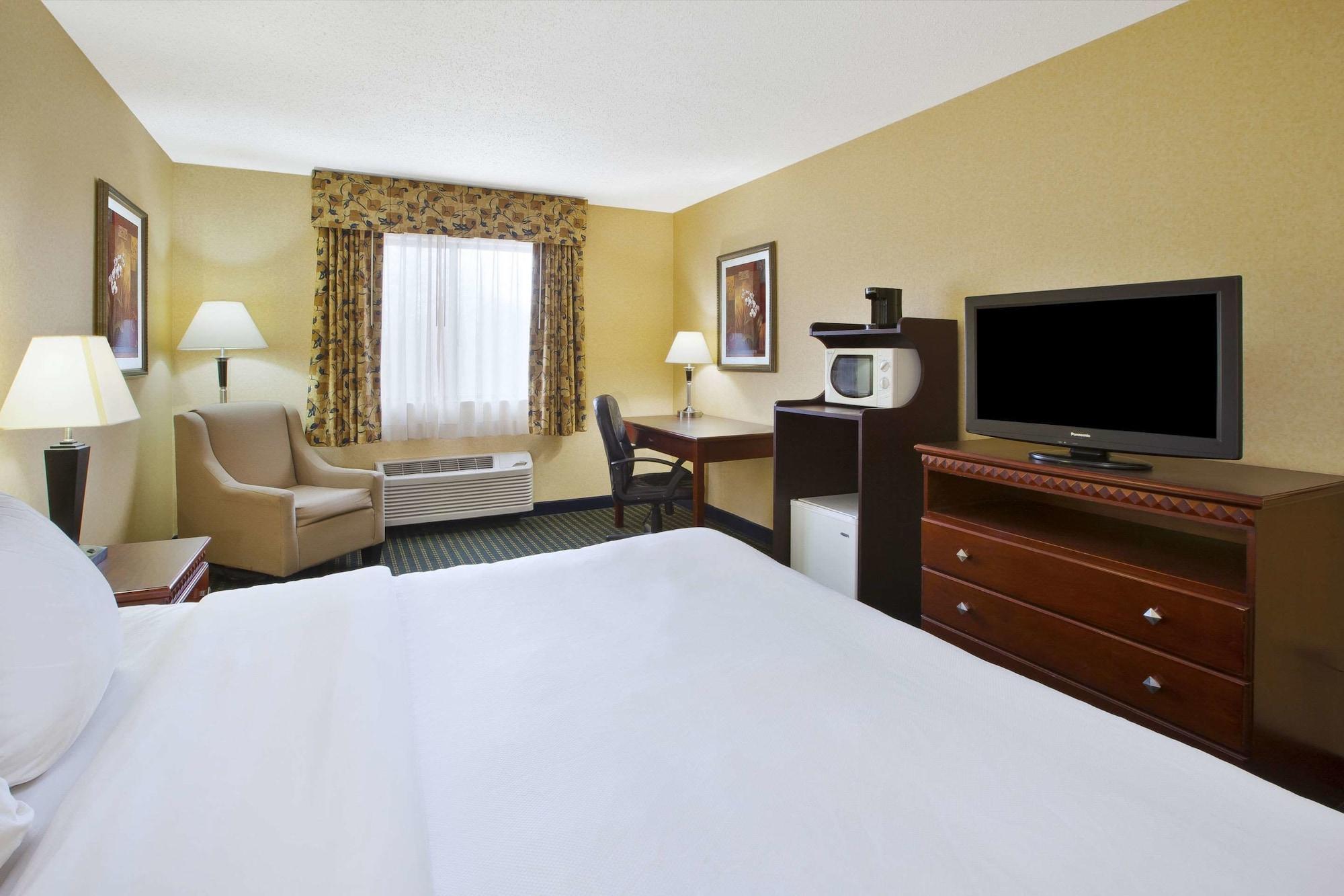 Quality Inn Marshall Near I-69 Extérieur photo