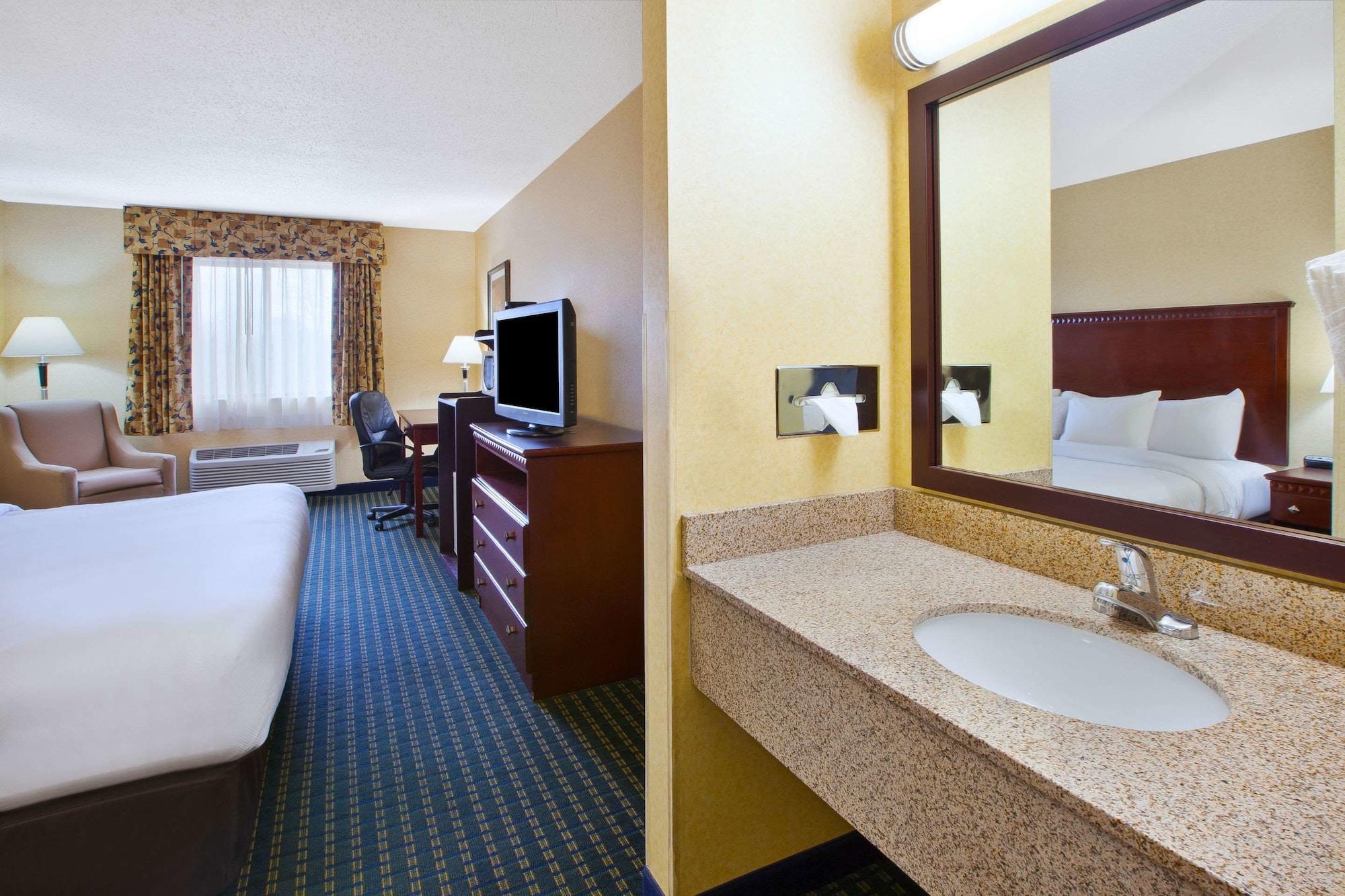 Quality Inn Marshall Near I-69 Extérieur photo