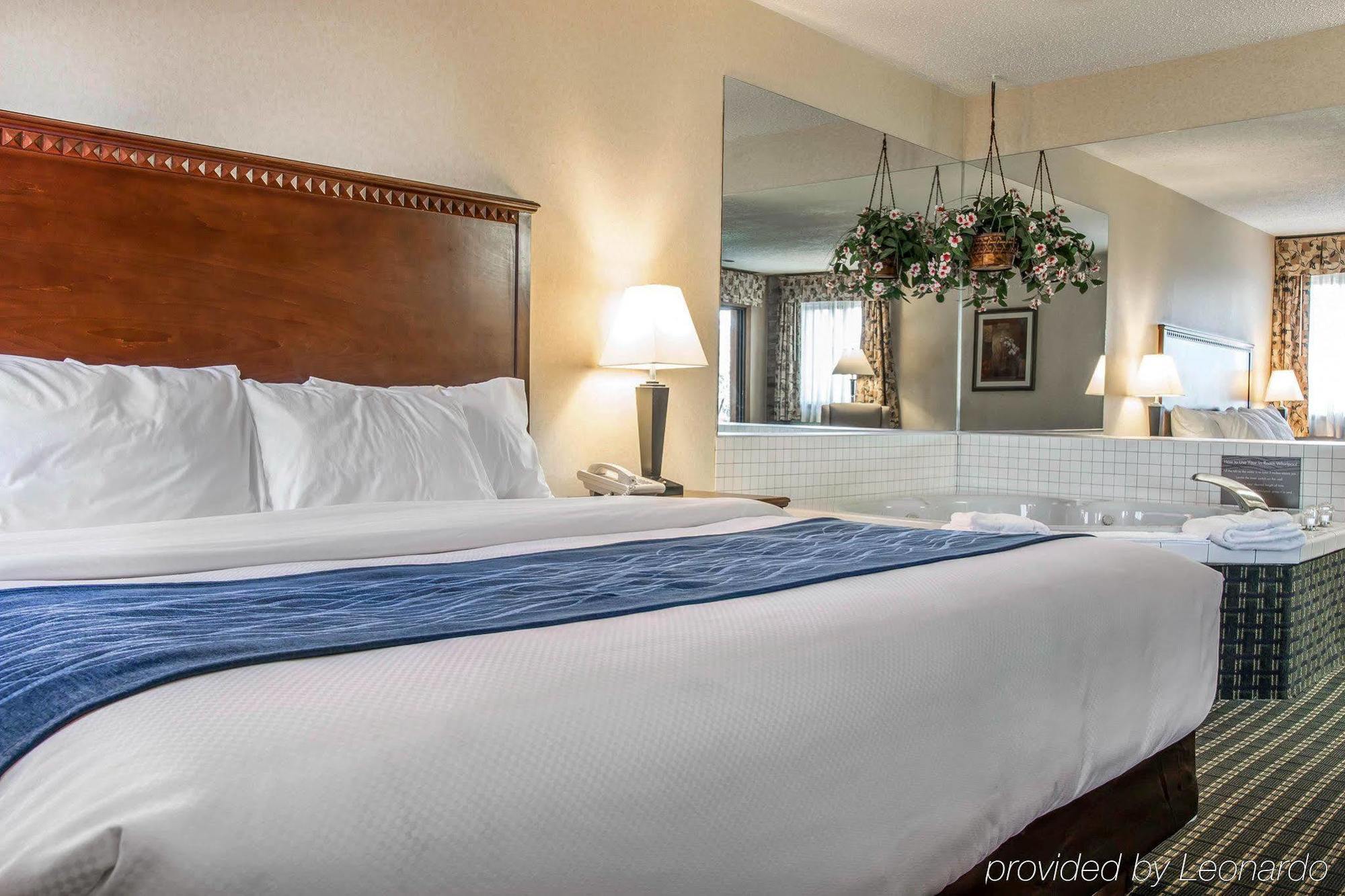 Quality Inn Marshall Near I-69 Extérieur photo