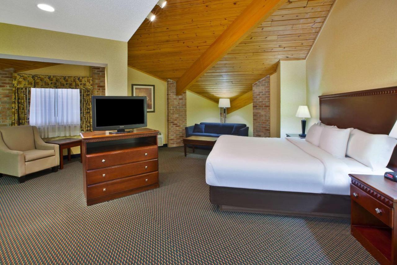 Quality Inn Marshall Near I-69 Extérieur photo